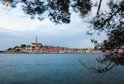 Blick auf Rovinj Stadtzentrum entfernt von der Insel St. Catherine